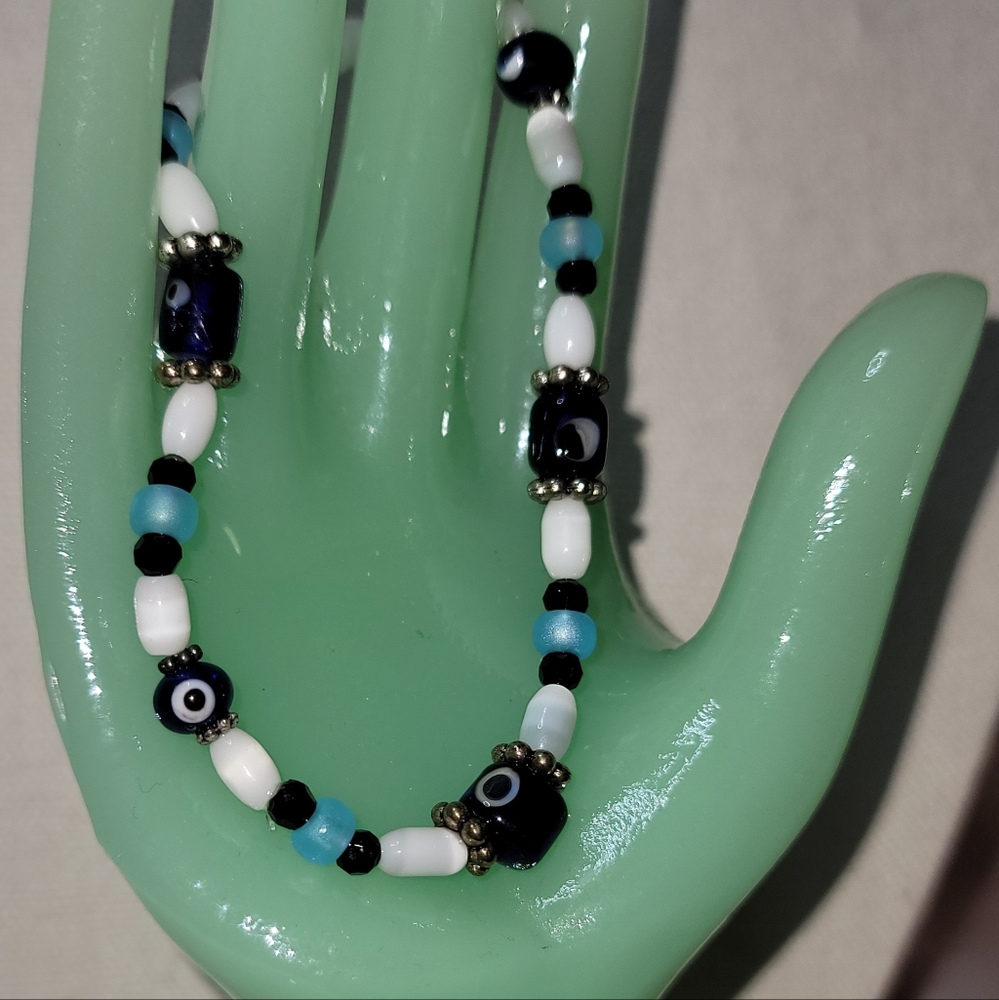 "Universal Eye" - Picture 4 of 4